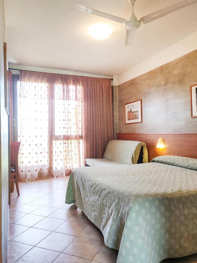 Hotel Castello S. Antonio Lazise Bagian luar foto