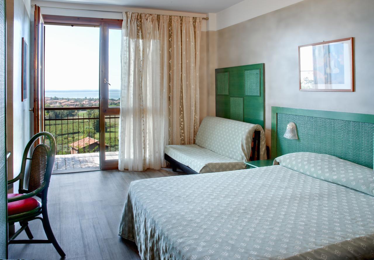 Hotel Castello S. Antonio Lazise Bagian luar foto